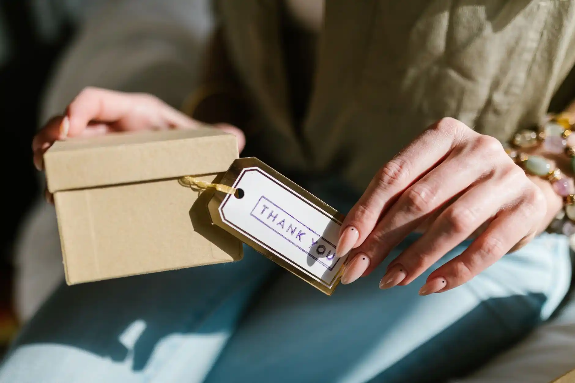 wedding guest book alternatives